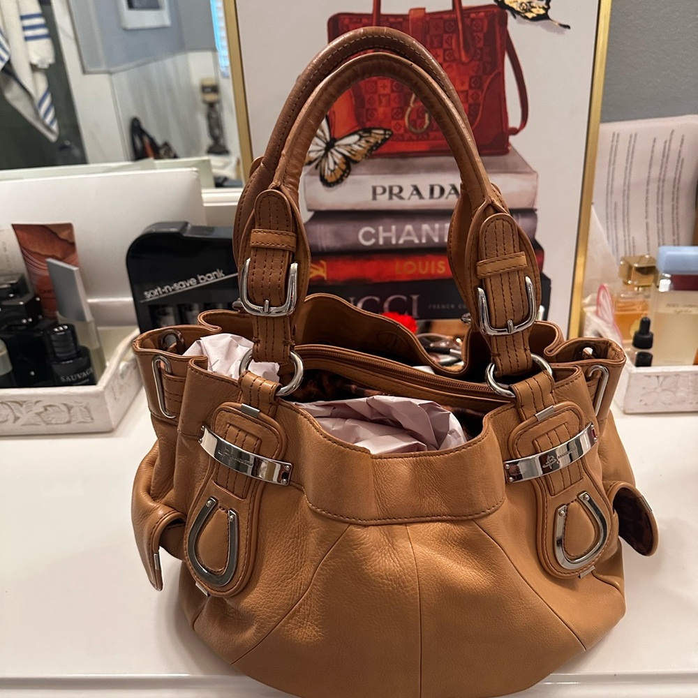 B. Makowsky Women's Bag